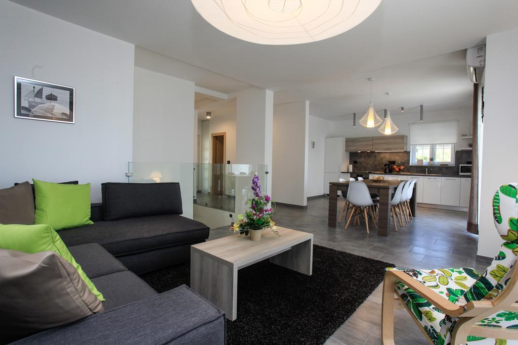 Apartments Fiora Premantura Luaran gambar