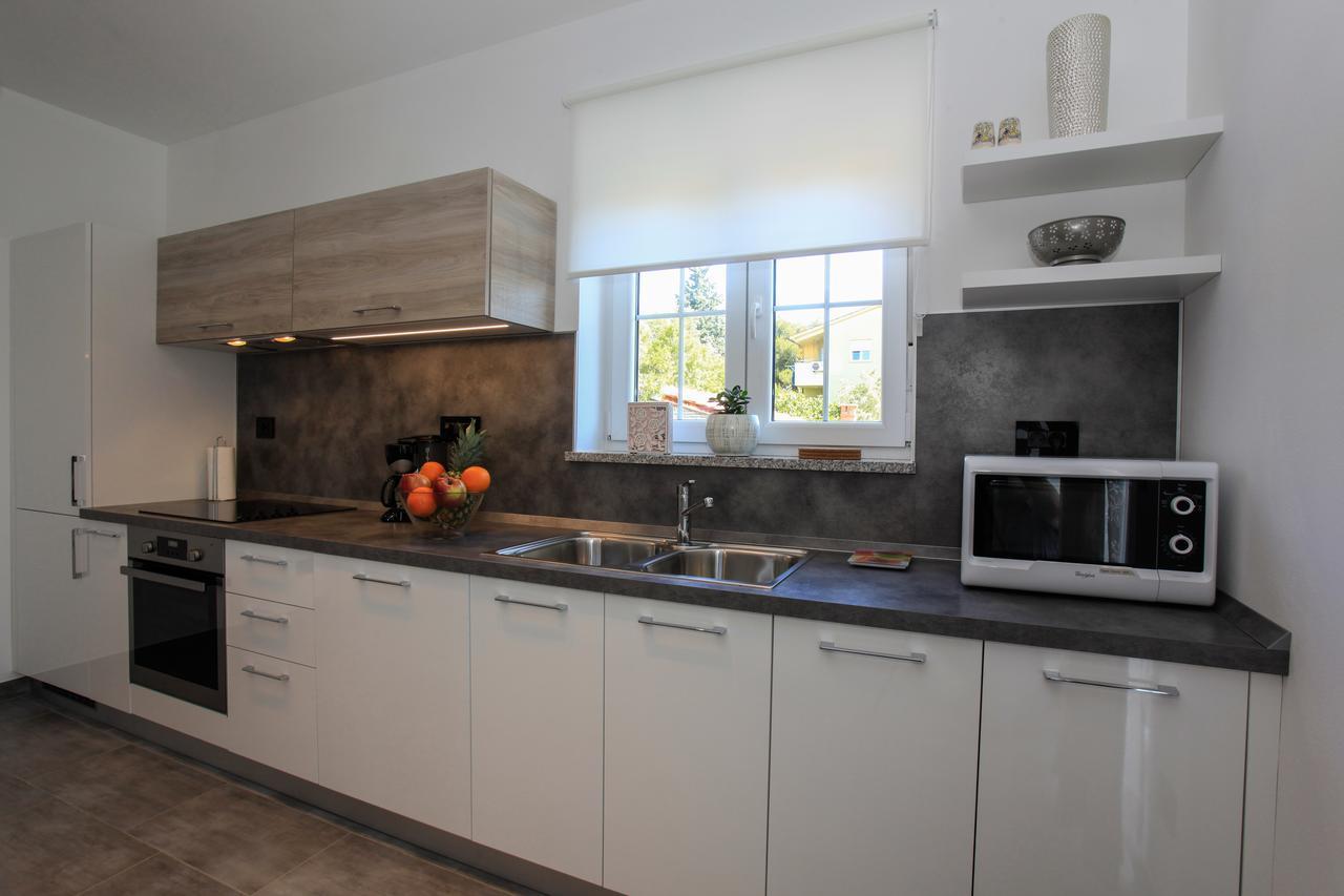 Apartments Fiora Premantura Luaran gambar